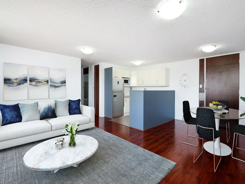 So Central - Spacious Apartment