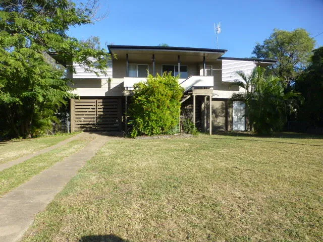 4 Bedroom Neat & Tidy Home !