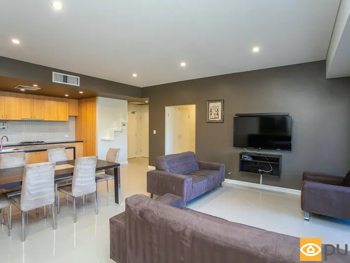 FURNISHED 3 X 2 IN NORTHBRIDGE - 6 MONTH LEASE ONLY