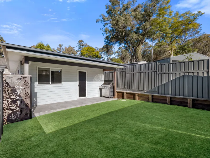 Modern Two Bedroom Flat!