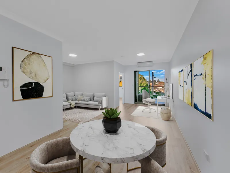 Modern 1-bedroom apartment with versatile bedroom-sized study