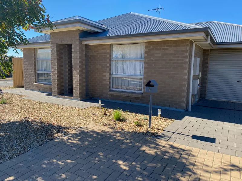 3 Bedroom, Family Home!