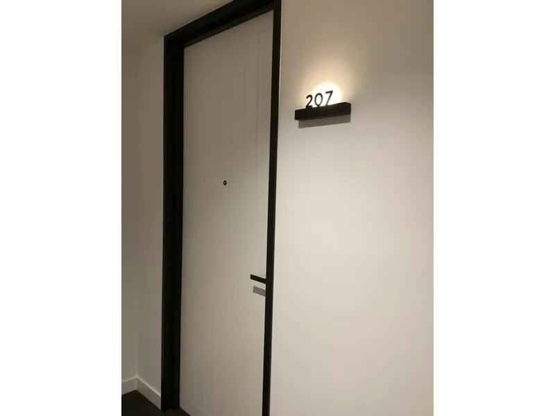 Victoria & Vine Executive Living!!