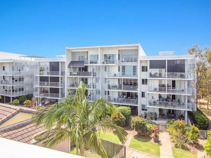 Ground Floor - Stroll to Waterfront 