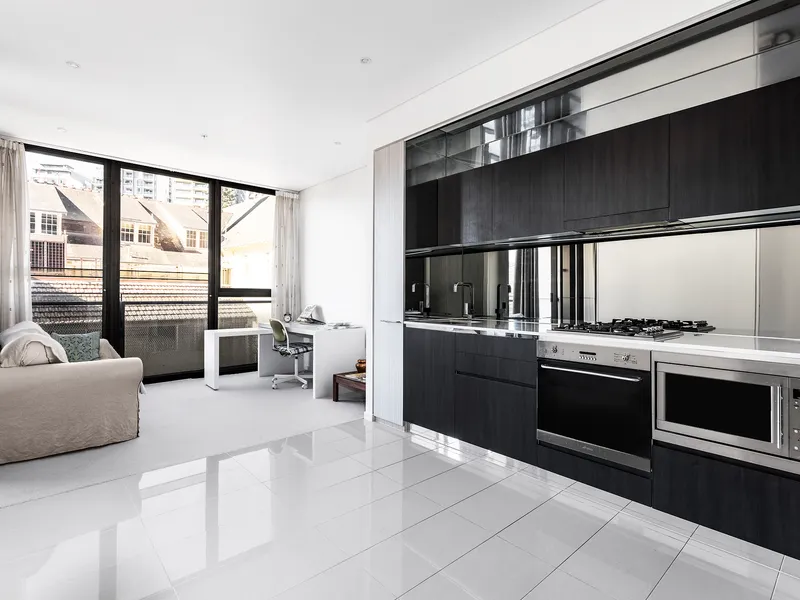 Executive Apartment In Highly-Sought After Setting