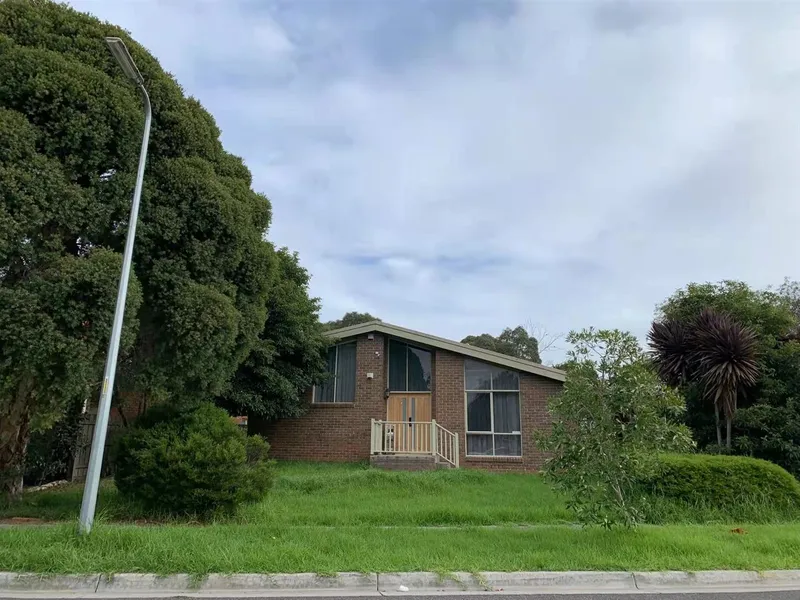 Family home at lakeside