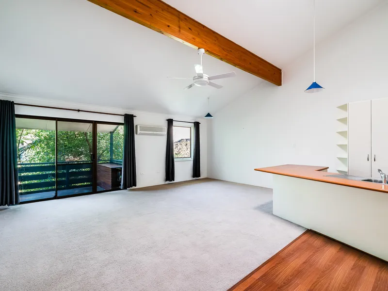 WONDERFUL UPSTAIRS SPACIOUS UNIT - TWO BEDROOMS AND TWO BATHROOMS