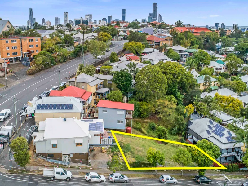 Rare Vacant Block With an Impressive 26m Frontage