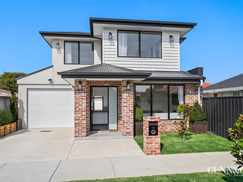 Supreme Quality-Brilliant Location