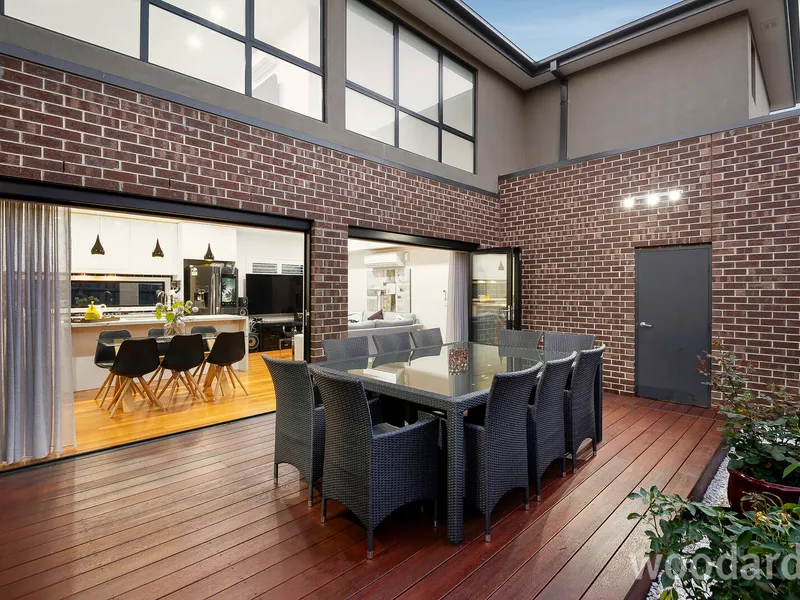 Breathtaking town living with a prized parkside position