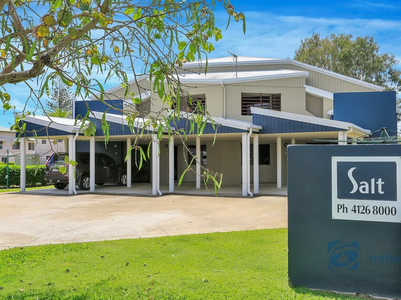 Salt, Unit 1 - (Upstairs) Modern Unit With Great Ocean Views - 10 Poinciana Court