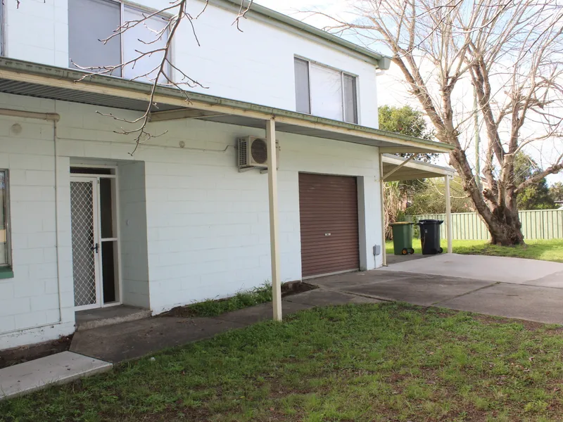 3 Bedroom Townhome | South Windsor