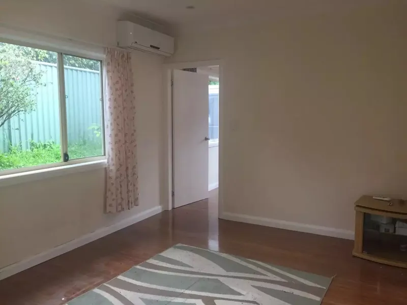 Granny flat incl all utilities bills and internet