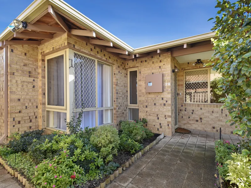 28 Huron Estate - Perfect location surrounded by beautiful gardens.