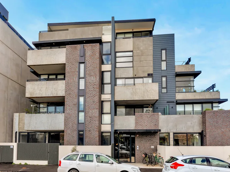 Sleek apartment with CBD views