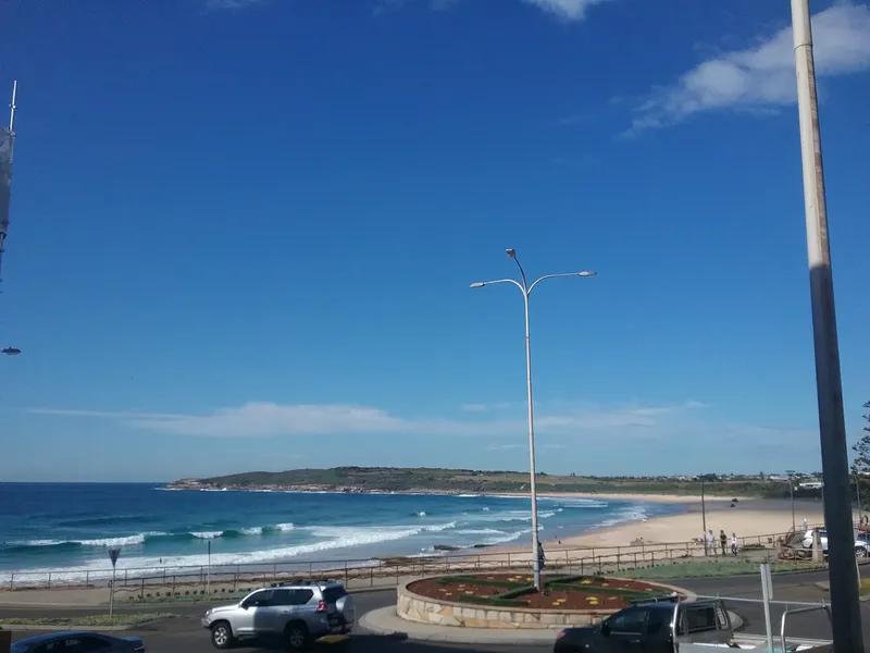 2 bedroom apartment opposite the stunning waters of Maroubra Beach