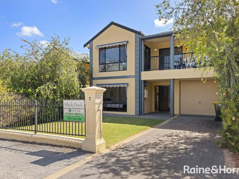 Esplanade Townhouse