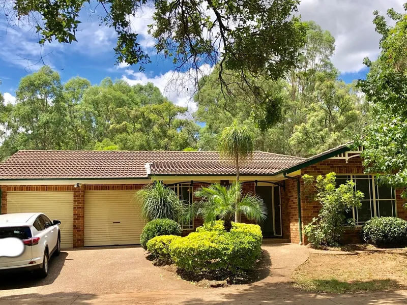 Large family home with 5 acres land