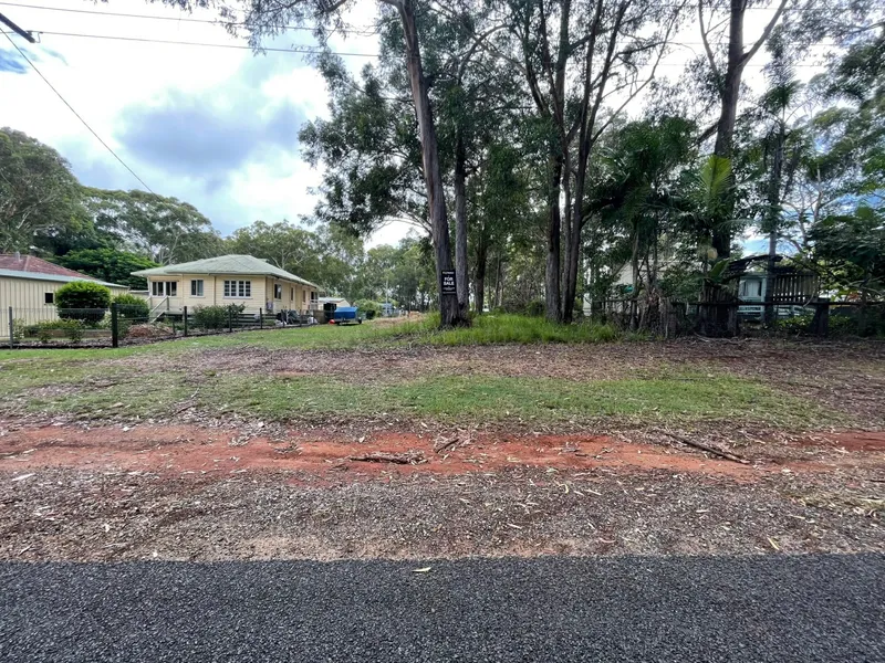 Sealed Road, Town Block