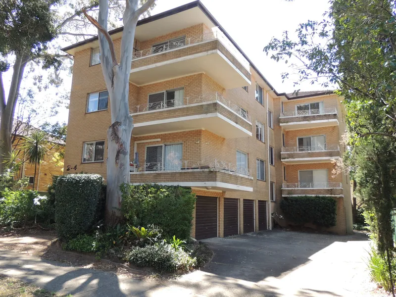 CLOSE TO TRAN-STATION