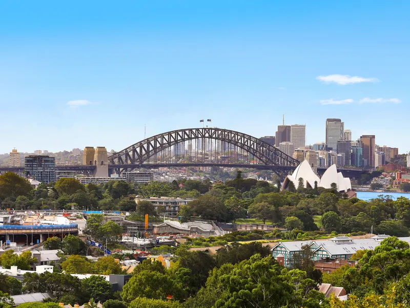 ‘Omnia’ - Striking Sky Home Set Against A Magnificent City Skyline, Harbour Bridge and Opera House Backdrop