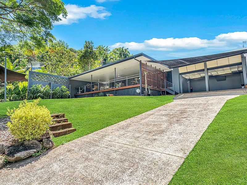 Captivating Freshwater - Huge Deck with Amazing Views!