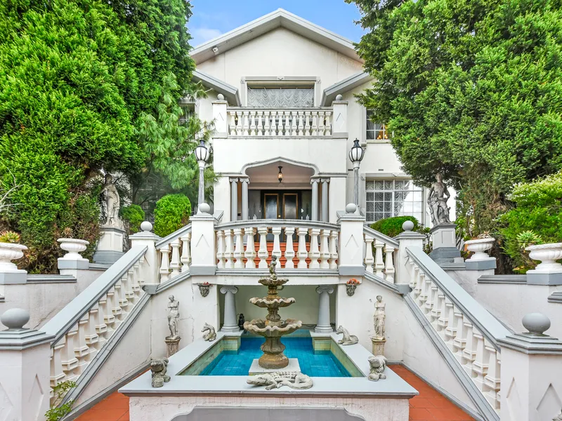 Unique Grandeur With Spectacular Views & Lavish Poolside Entertaining
