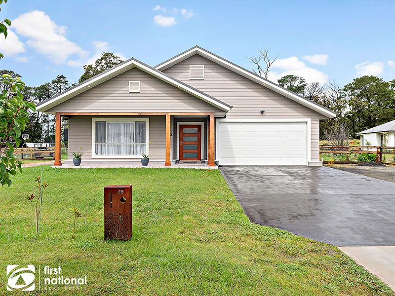 THE ULTIMATE IN FAMILY LIVING