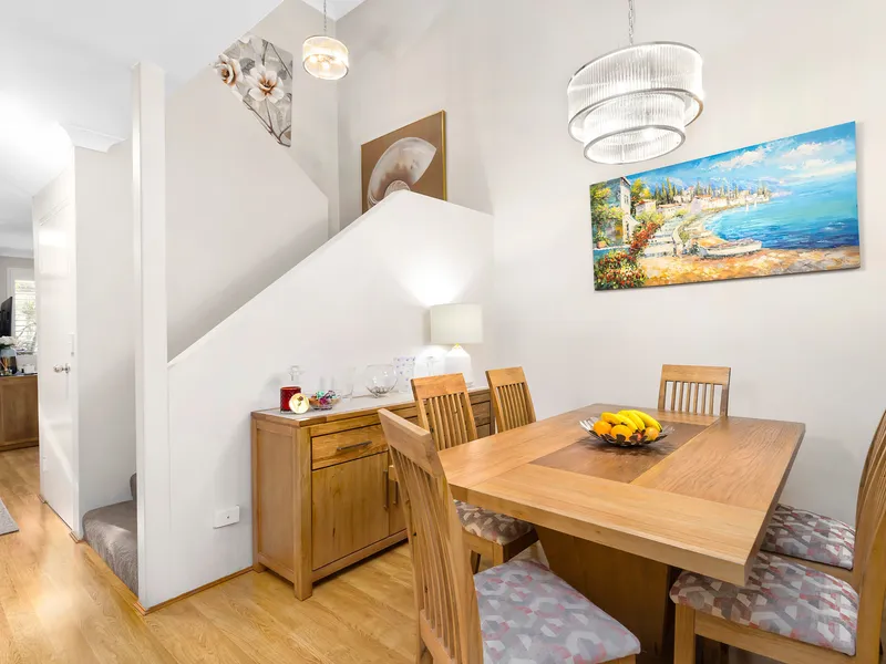 Family Sized Townhome In a Resort Style Pet-Friendly Complex