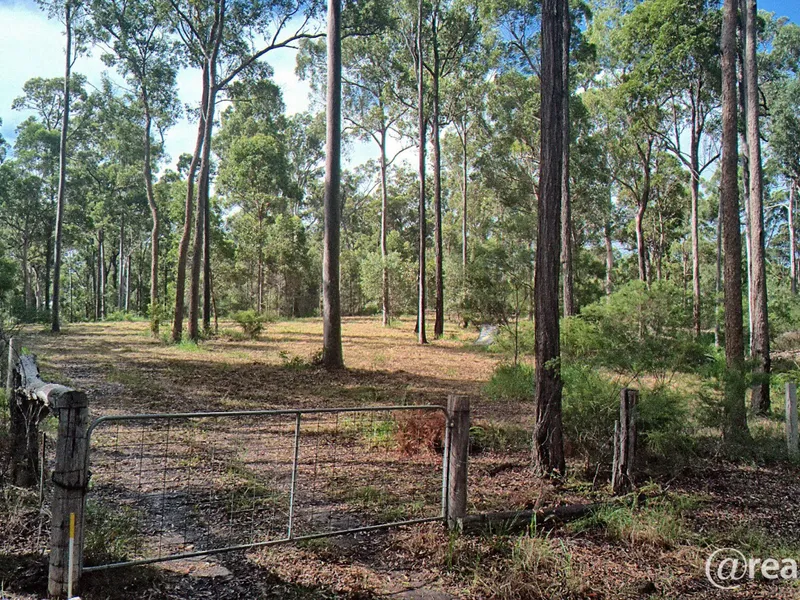 Bush block, close to town!