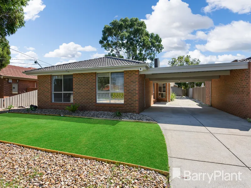 Newly renovated beauty in the Bellbridge Estate!