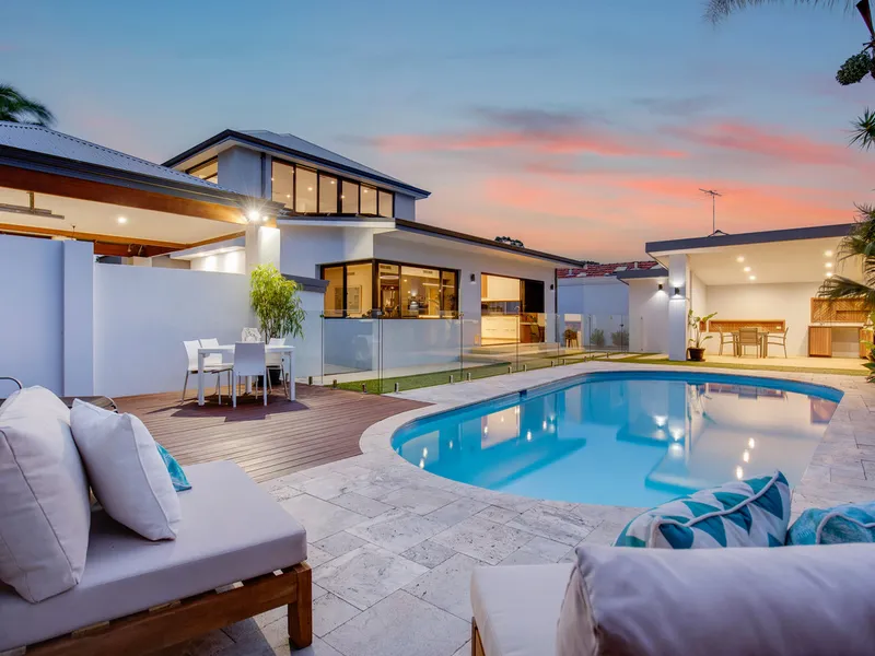 A Resort-Style Entertainer with all the Functionality the Family Needs!