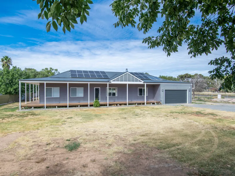 One Acre Beauty close to Shepparton