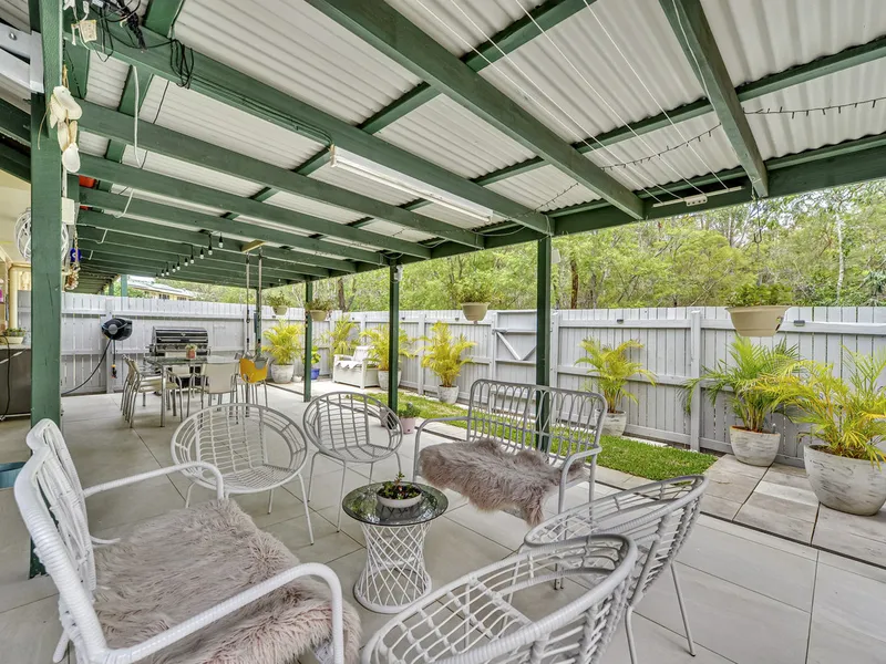 Priced to Sell - Private and Stylish Townhouse backing on to Bush Reserve