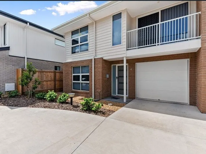 3 Bedroom Townhouse!