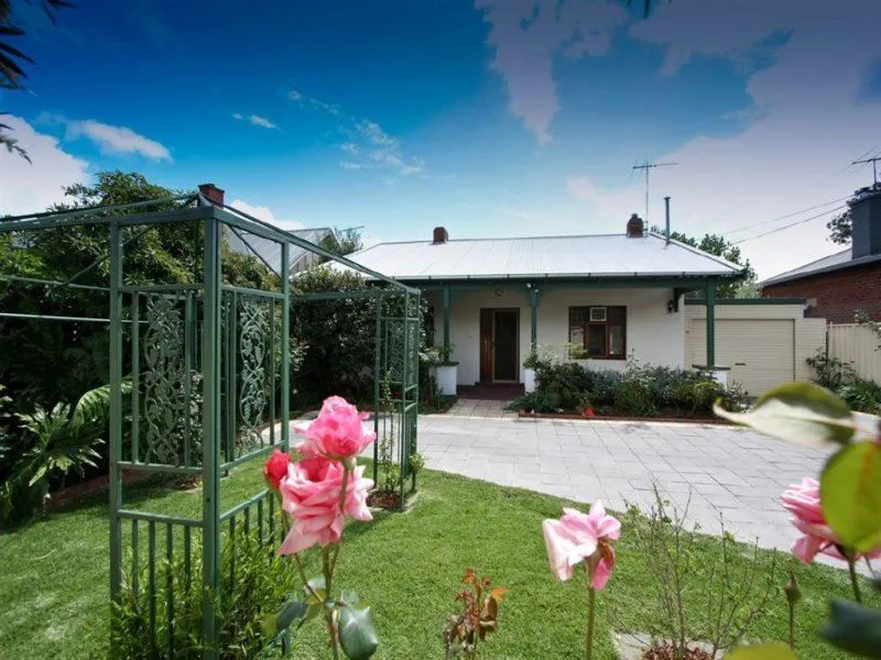 Spacious family home!