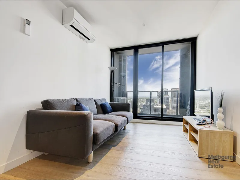 Immaculate Fully Furnished Apartment With Amazing View