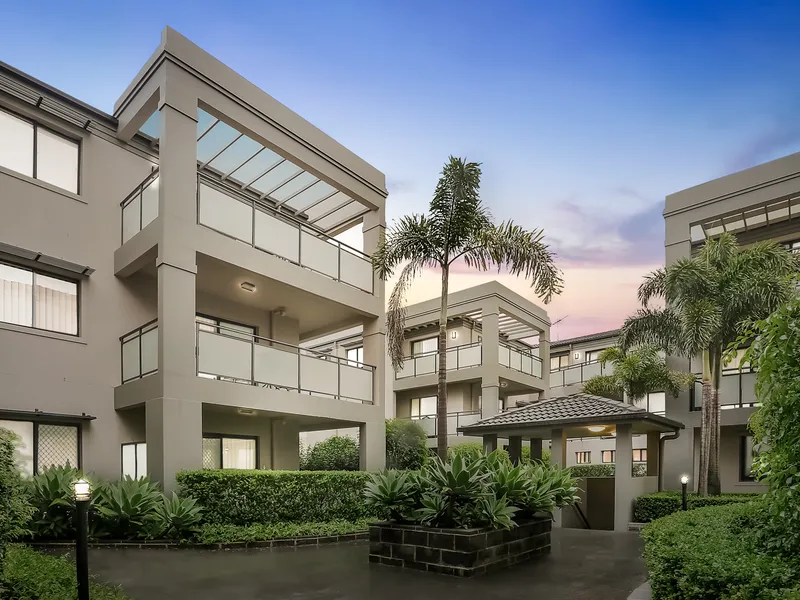Stunning two bedroom apartment in beachside locale