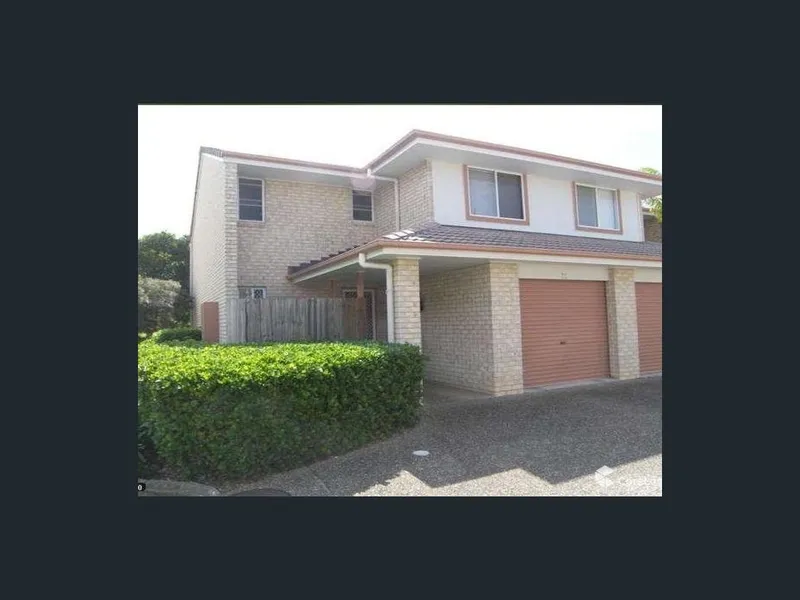 CONVENIENTLY LOCATED & FAMILY FRIENDLY- AVAILABLE JUNE