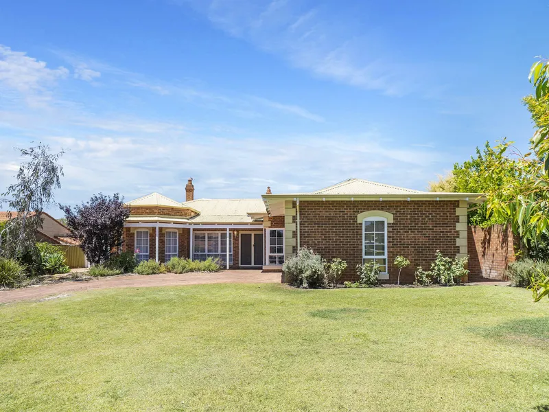 6 McCarter Street, Booragoon — sold by Gillmore Property