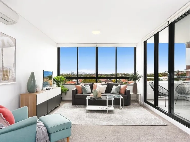 Partially Furnished One Bedroom + Study Apartment