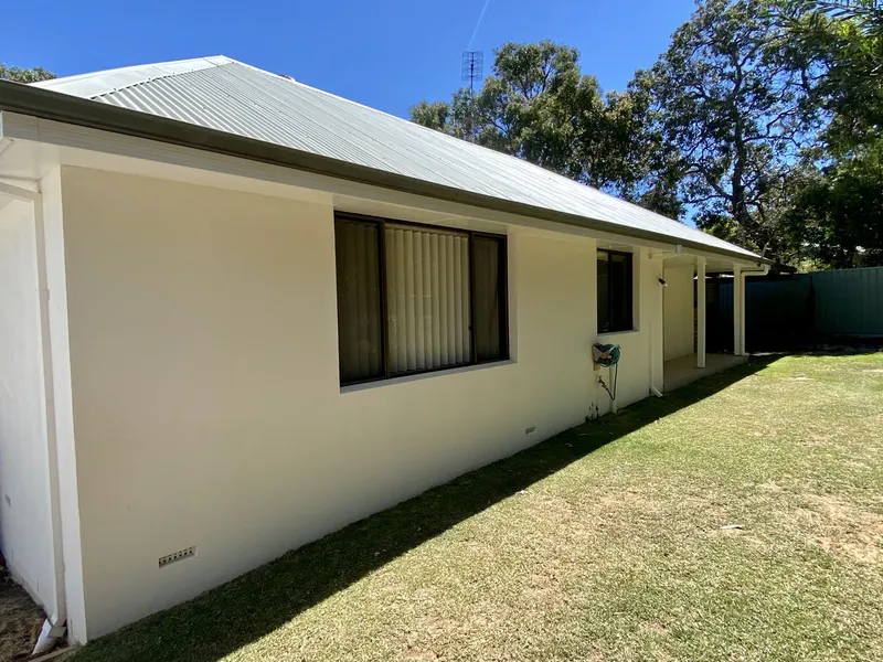 PREMIUM LOCATION in OLD DUNSBOROUGH