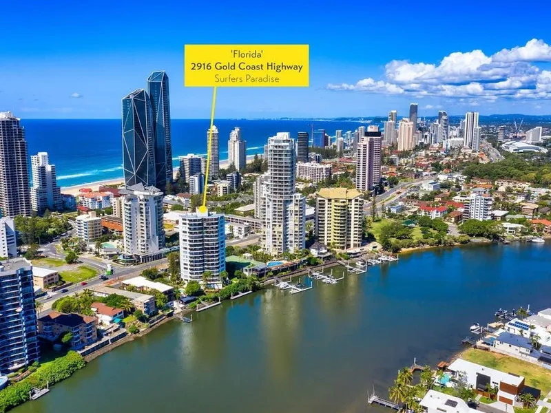 Established 'Sky Home' - Riverfront, walk to the beach 2 bedroom 2 bathroom apartment