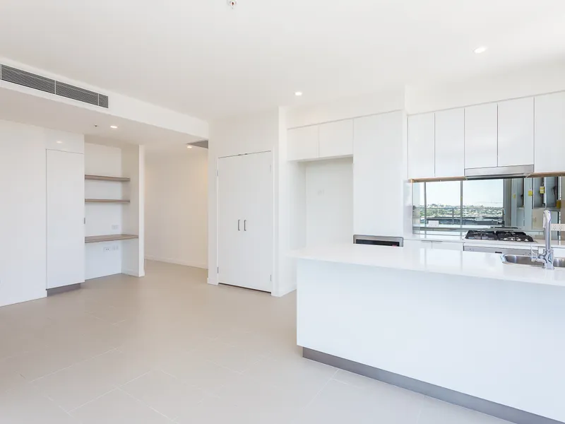 Level 13! Our only 2B2B available - Great Balcony for Entertaining.