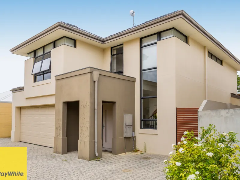 Stunning Executive Townhouse