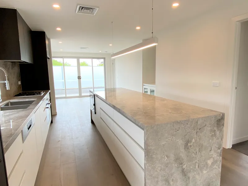 LUXURY PENTHOUSE APARTMENT.