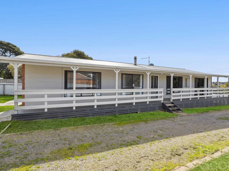 Ready To Move in and Create your New Country Lifestyle