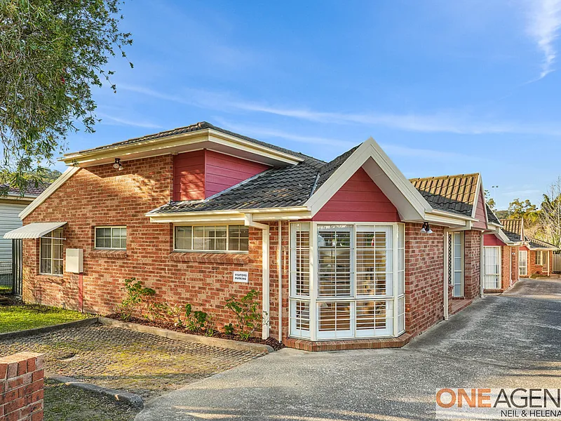 Immaculate Villa Offering Great Lifestyle Convenience