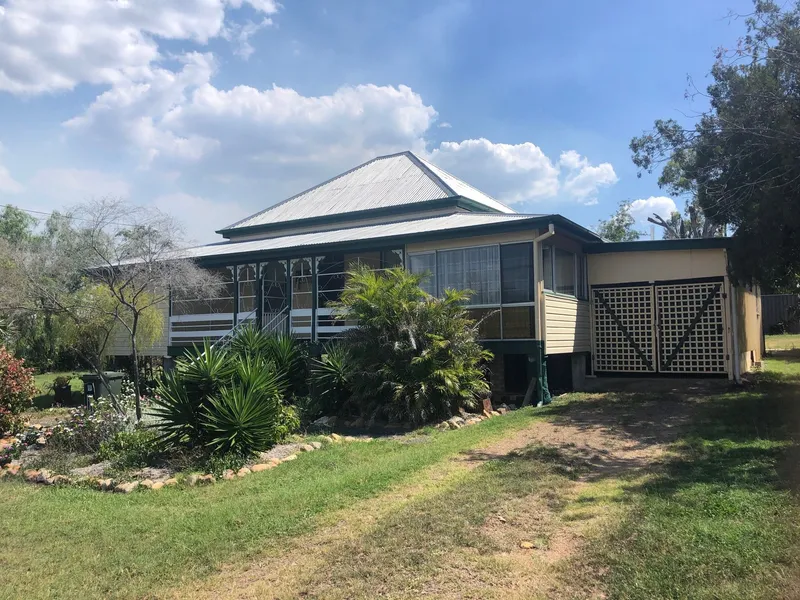 COLONIAL QUEENSLANDER