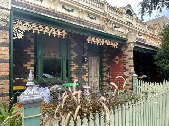 Two bedroom house- GREAT LOCATION MUST INSPECT